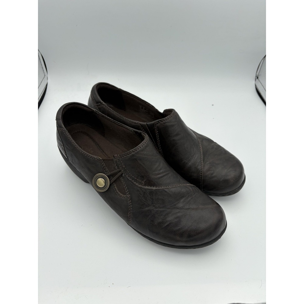Clarks Shoes Womens Size 9 Brown Leather Slip On Button Strap Comfort Clogs
